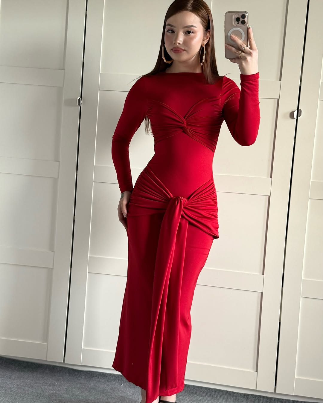 Red knot dress