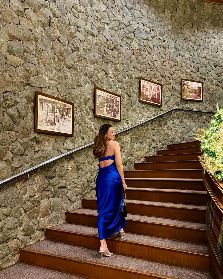 Allura in blue