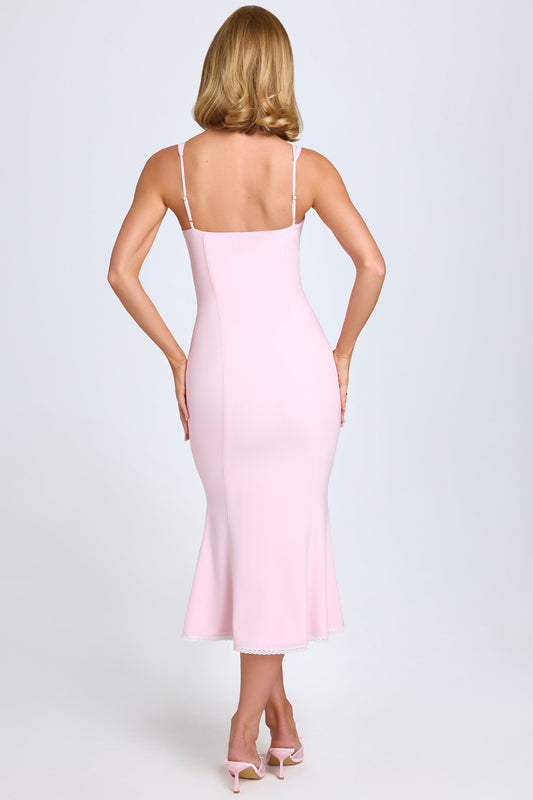 Jessa in baby pink
