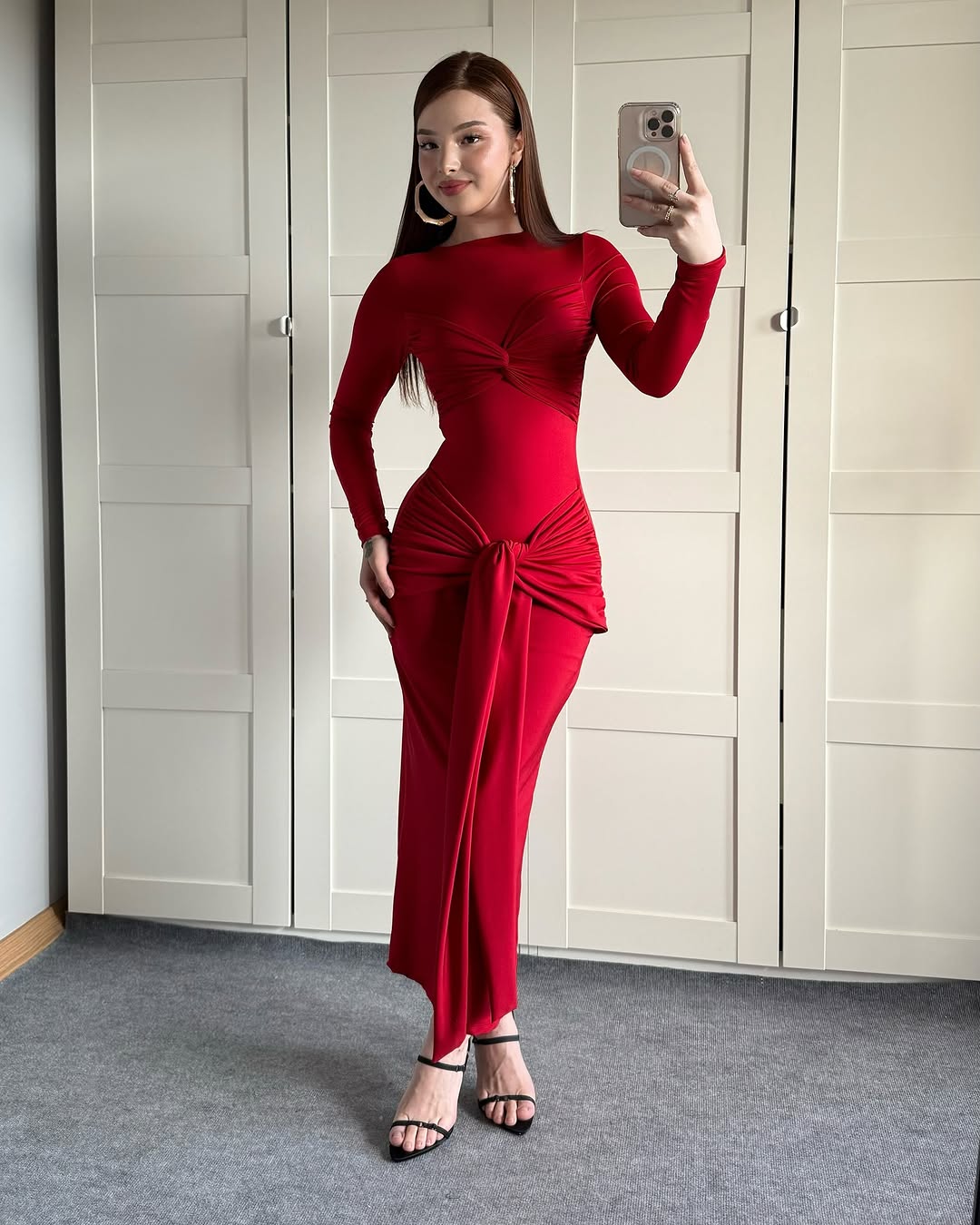 Red knot dress