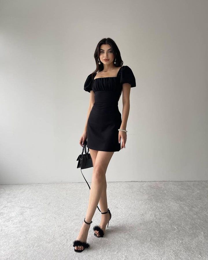 Black backless dress